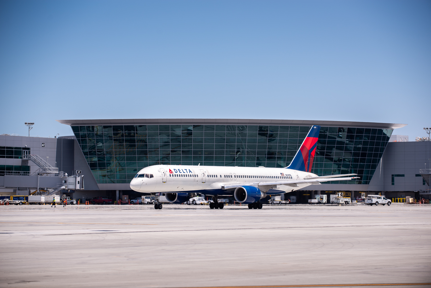 Delta Airlines at San Diego Airport
